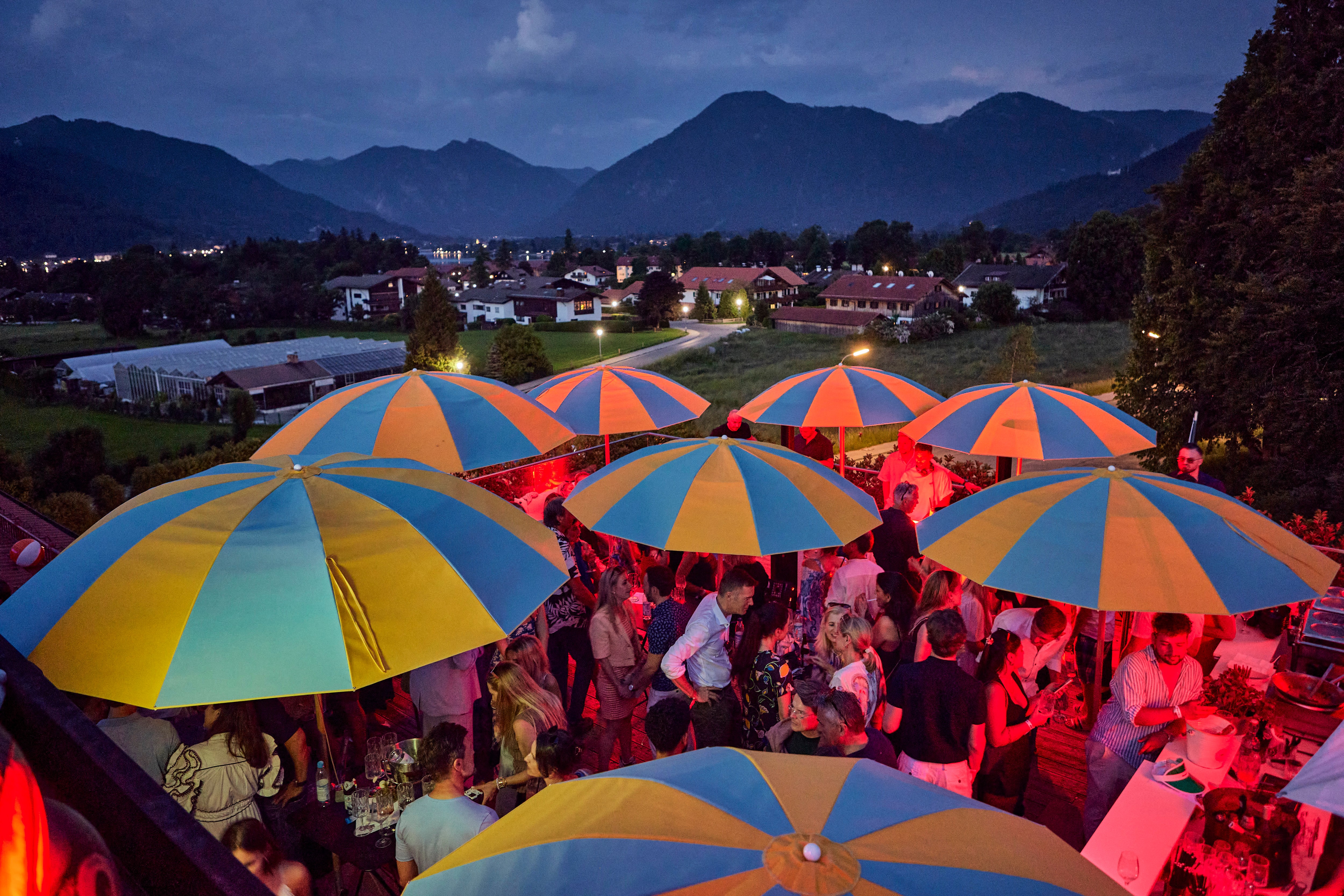 MINI feiert im HOTEL BUSSI BABY - Outdoor.